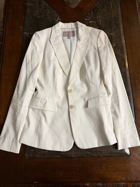 Banana Republic Women's White Tailored Blazer - Single-Breasted